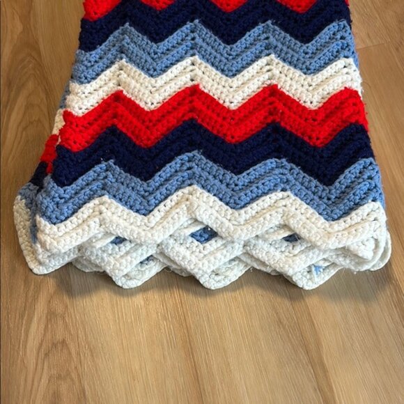 Chevron Knit Blanket in Red, Blue, and White - Picture 2 of 2